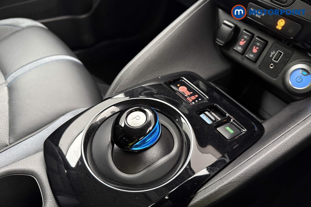 Nissan Leaf Tekna Automatic Electric Hatchback - Stock Number (1623857) - 11th supplementary image