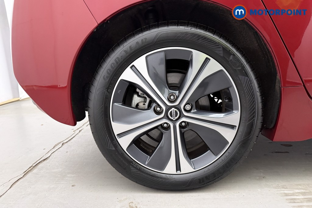 Nissan Leaf Tekna Automatic Electric Hatchback - Stock Number (1623857) - 26th supplementary image