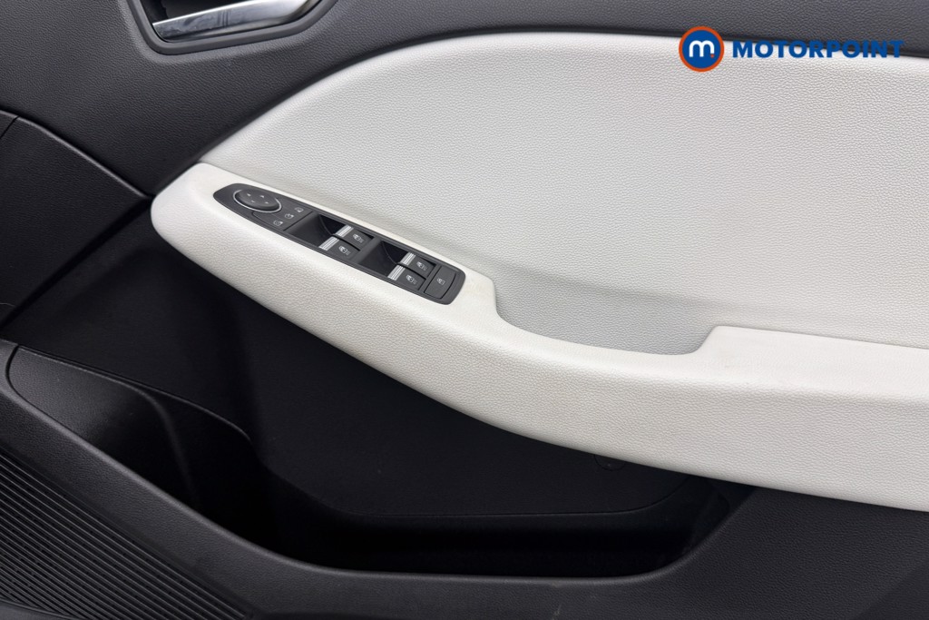 Renault Clio S Edition Manual Petrol Hatchback - Stock Number (1623985) - 18th supplementary image