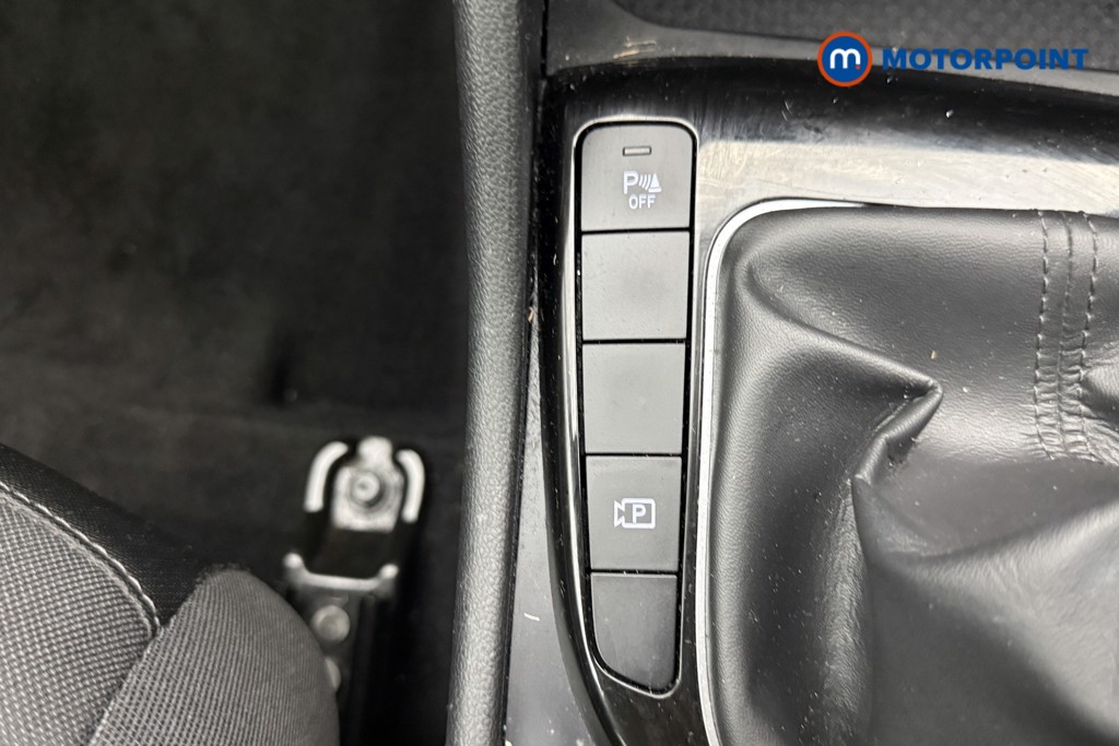 Hyundai Tucson Se Connect Manual Petrol SUV - Stock Number (1624168) - 14th supplementary image