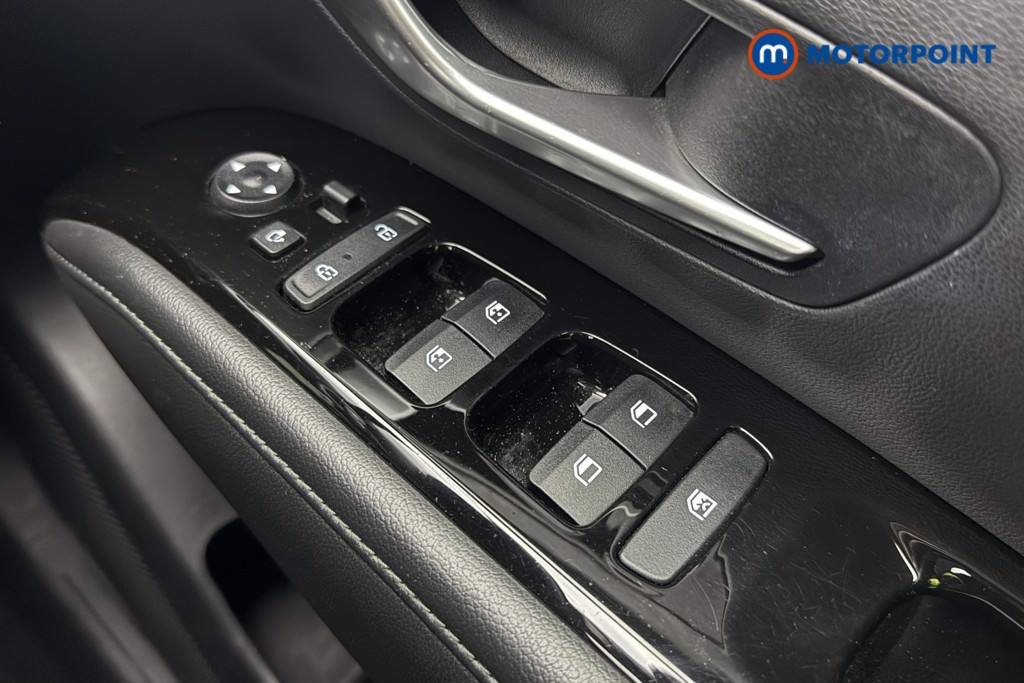 Hyundai Tucson Se Connect Manual Petrol SUV - Stock Number (1624168) - 17th supplementary image