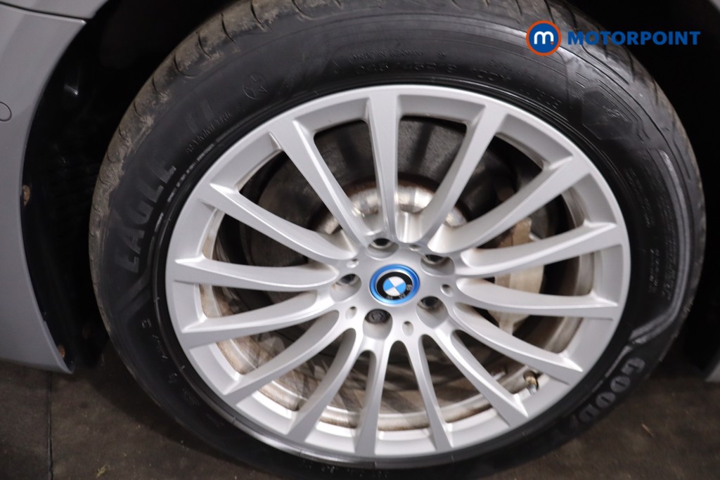 BMW 5 Series SE Automatic Petrol Plug-In Hybrid Estate - Stock Number (1624224) - 11th supplementary image