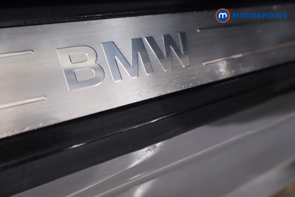 BMW 5 Series SE Automatic Petrol Plug-In Hybrid Estate - Stock Number (1624224) - 24th supplementary image