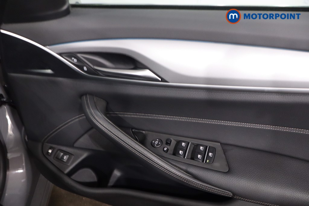 BMW 5 Series SE Automatic Petrol Plug-In Hybrid Estate - Stock Number (1624224) - 26th supplementary image