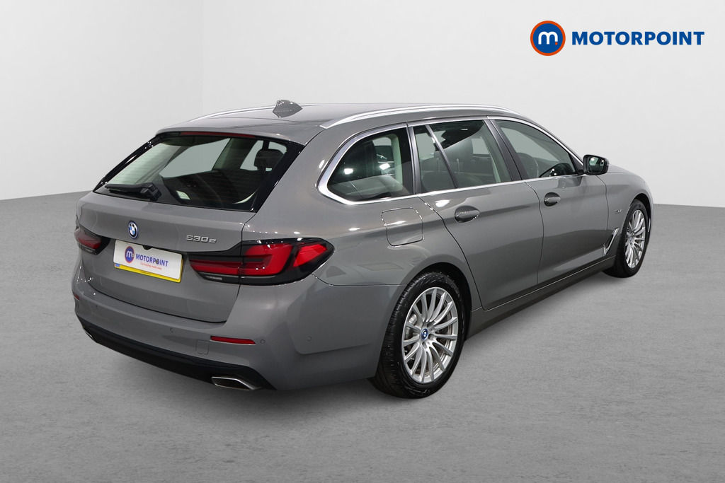 BMW 5 Series SE Automatic Petrol Plug-In Hybrid Estate - Stock Number (1624224) - Drivers side rear corner