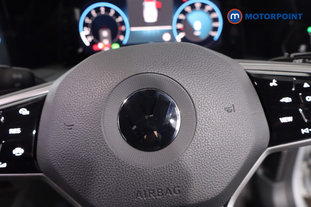 Volkswagen Golf R-Line Automatic Petrol Estate - Stock Number (1624236) - 13th supplementary image