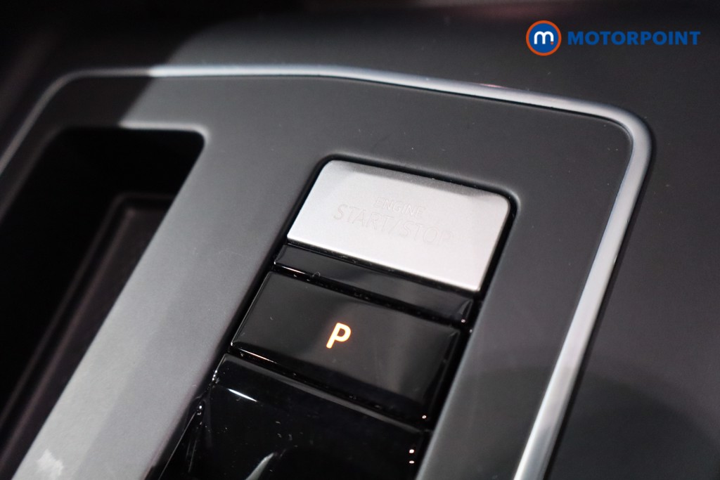 Volkswagen Golf R-Line Automatic Petrol Estate - Stock Number (1624236) - 20th supplementary image