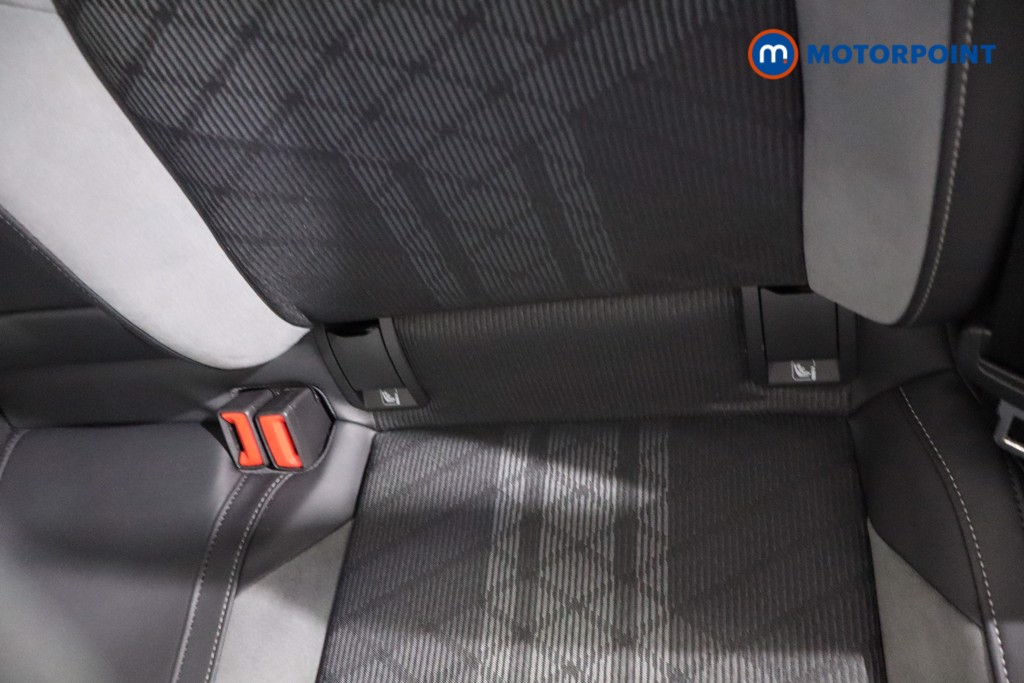 Volkswagen Golf R-Line Automatic Petrol Estate - Stock Number (1624236) - 28th supplementary image