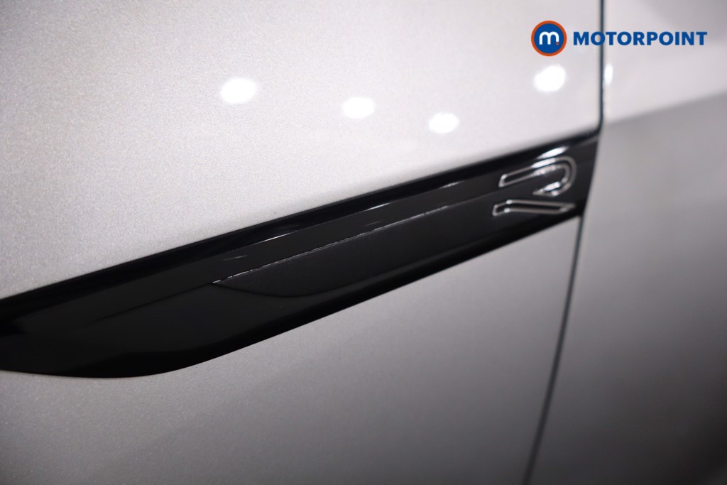 Volkswagen Golf R-Line Automatic Petrol Estate - Stock Number (1624236) - 30th supplementary image