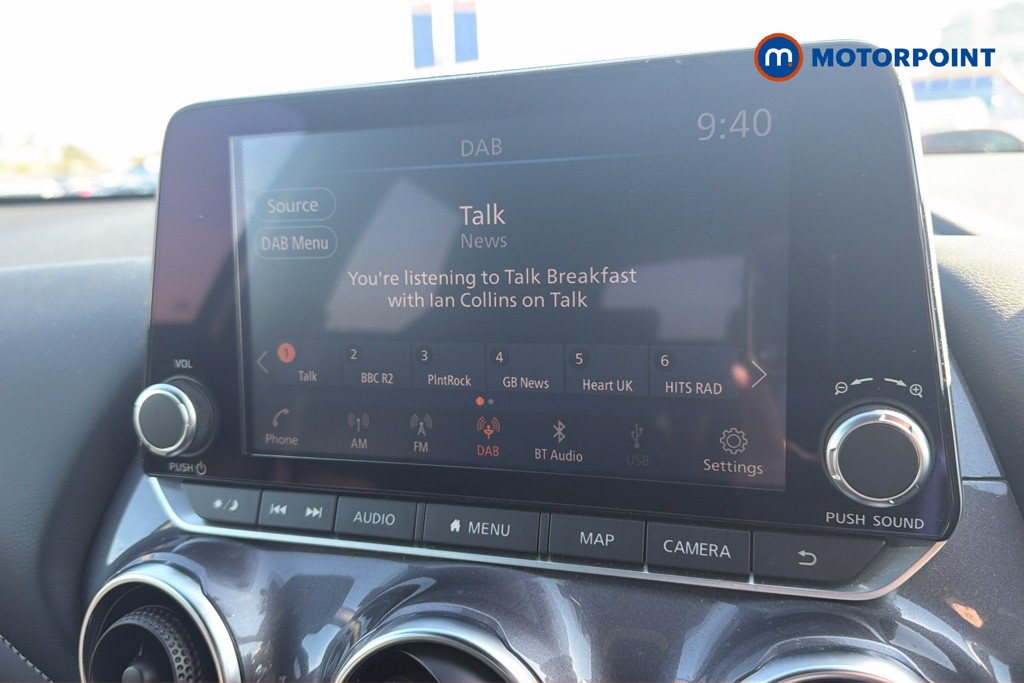 Nissan Juke N-Connecta Automatic Petrol-Electric Hybrid SUV - Stock Number (1624440) - 9th supplementary image