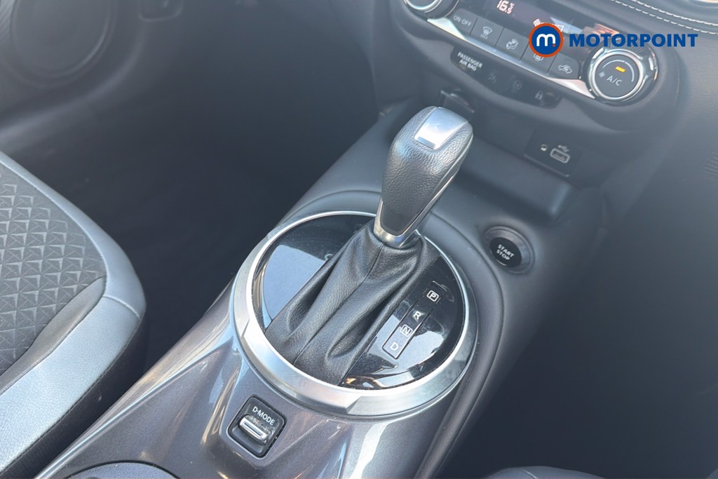Nissan Juke N-Connecta Automatic Petrol-Electric Hybrid SUV - Stock Number (1624440) - 15th supplementary image
