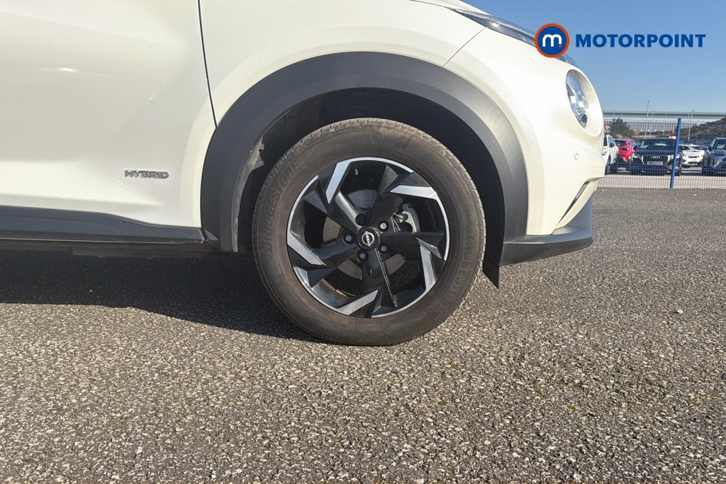 Nissan Juke N-Connecta Automatic Petrol-Electric Hybrid SUV - Stock Number (1624440) - 50th supplementary image