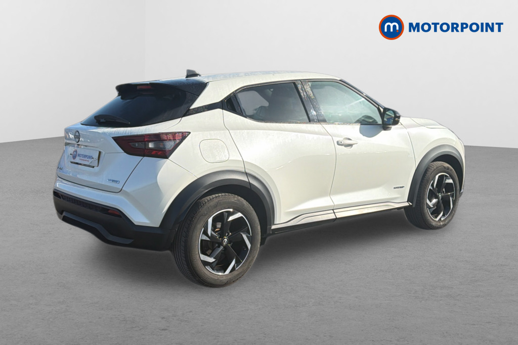 Nissan Juke N-Connecta Automatic Petrol-Electric Hybrid SUV - Stock Number (1624440) - Drivers side rear corner