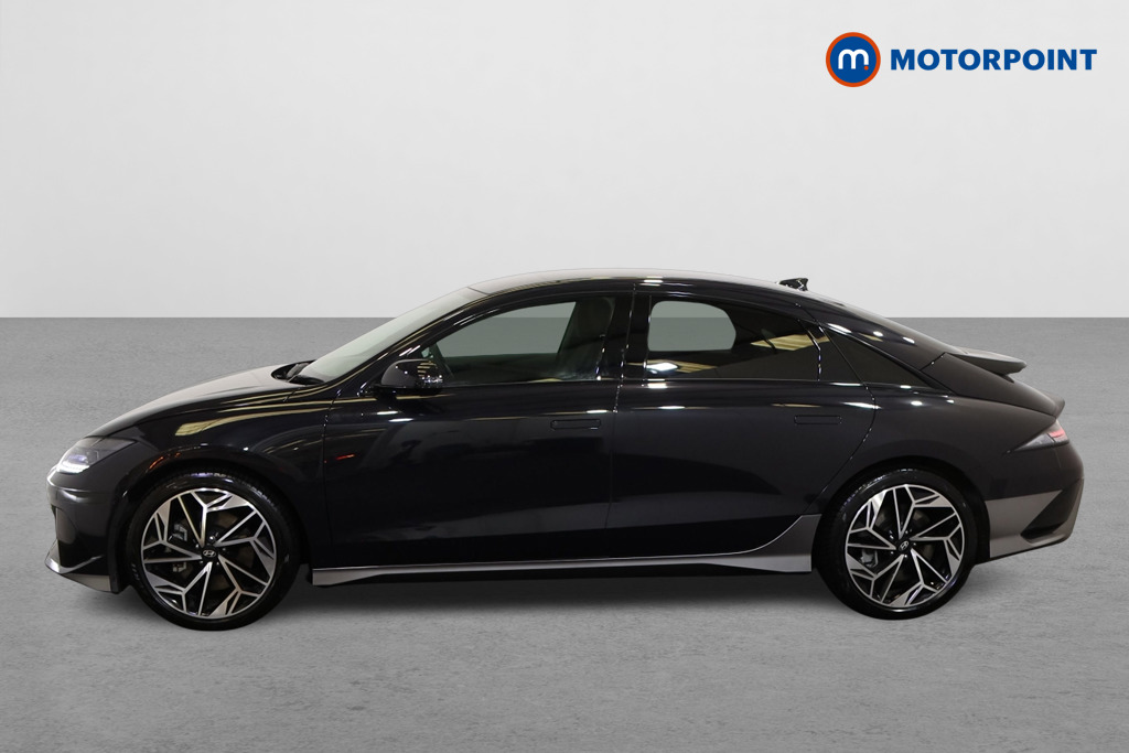 Hyundai Ioniq 6 Premium Automatic Electric Saloon - Stock Number (1624689) - Passenger side