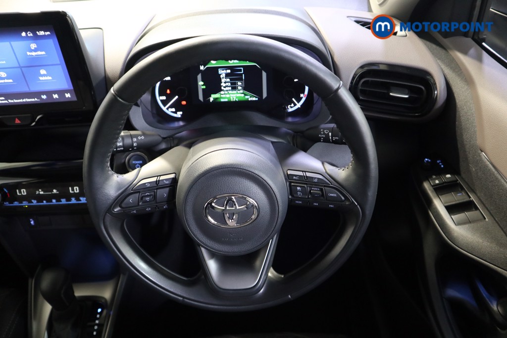 Toyota Yaris Cross Excel Automatic Petrol-Electric Hybrid Estate - Stock Number (1625268) - 2nd supplementary image