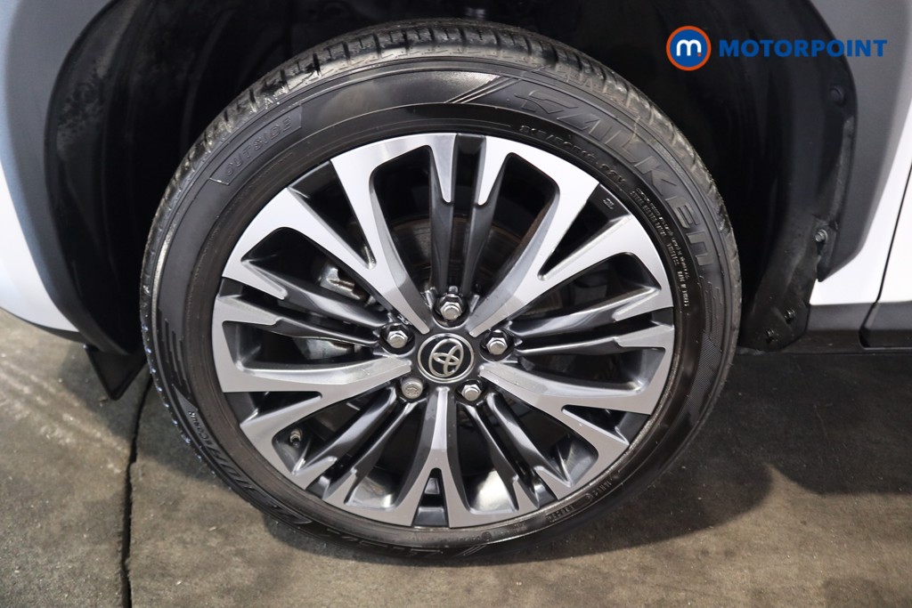 Toyota Yaris Cross Excel Automatic Petrol-Electric Hybrid Estate - Stock Number (1625268) - 25th supplementary image