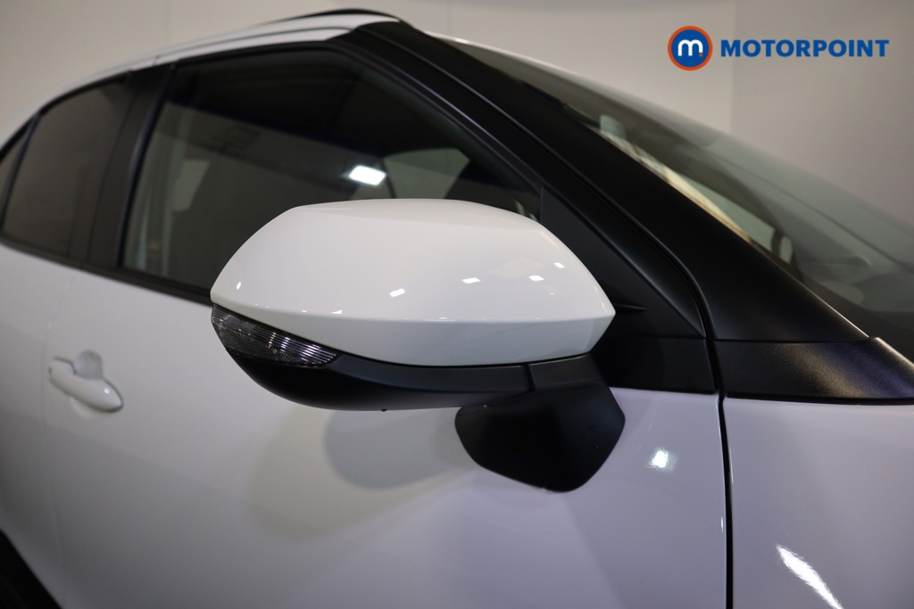 Toyota Yaris Cross Excel Automatic Petrol-Electric Hybrid Estate - Stock Number (1625268) - 32nd supplementary image