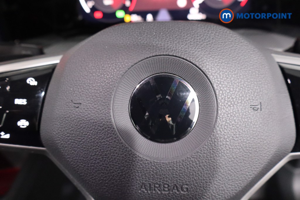 Volkswagen Golf R-Line Automatic Petrol Estate - Stock Number (1625497) - 13th supplementary image