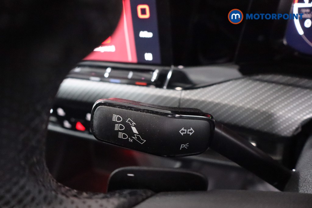 Volkswagen Golf R-Line Automatic Petrol Estate - Stock Number (1625497) - 16th supplementary image
