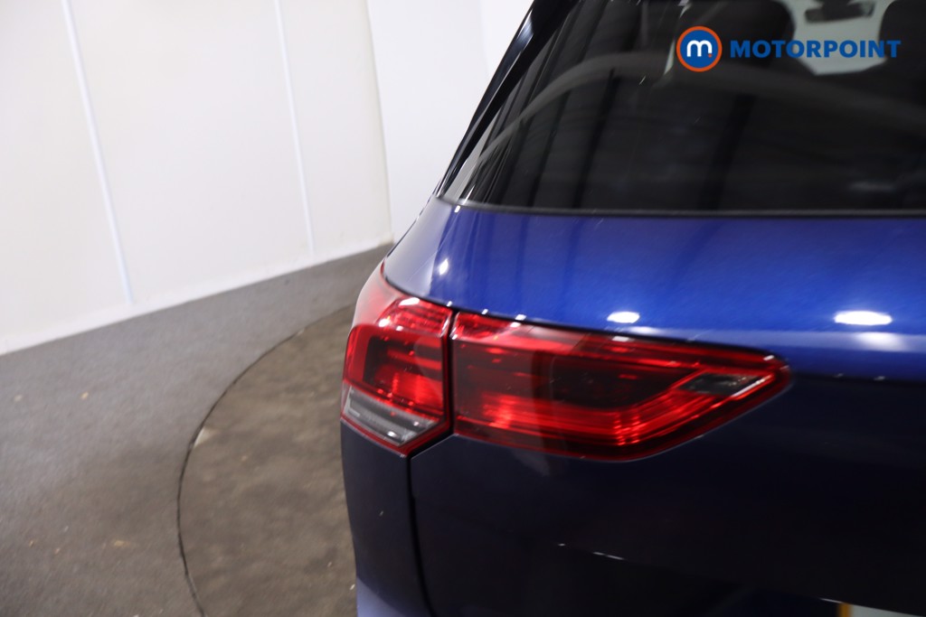 Volkswagen Golf R-Line Automatic Petrol Estate - Stock Number (1625497) - 36th supplementary image