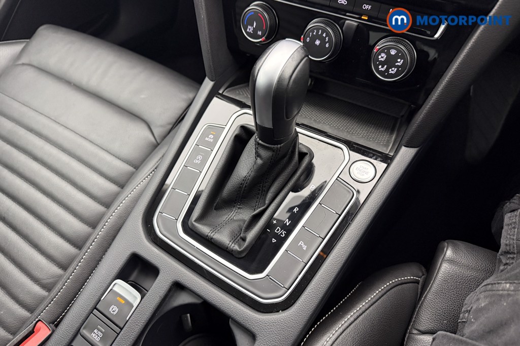 Volkswagen Passat SEL Automatic Petrol Estate - Stock Number (1625747) - 4th supplementary image