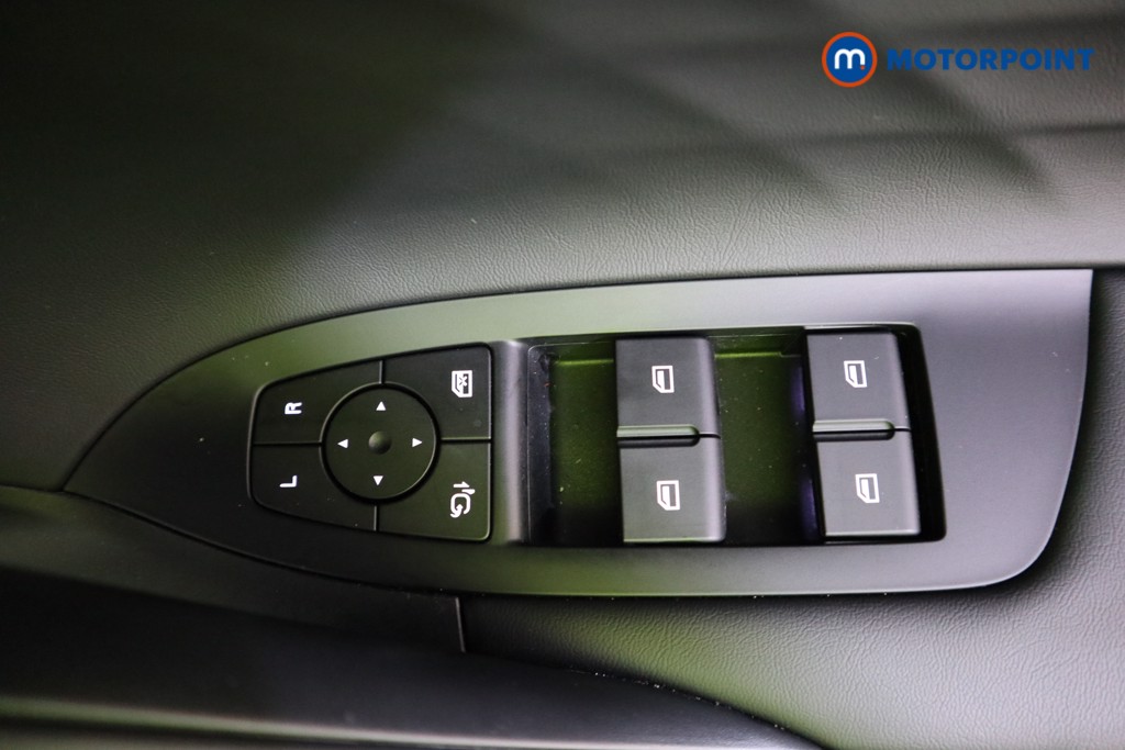 Mg Motor Uk HS Trophy Automatic Petrol Plug-In Hybrid SUV - Stock Number (1625765) - 14th supplementary image