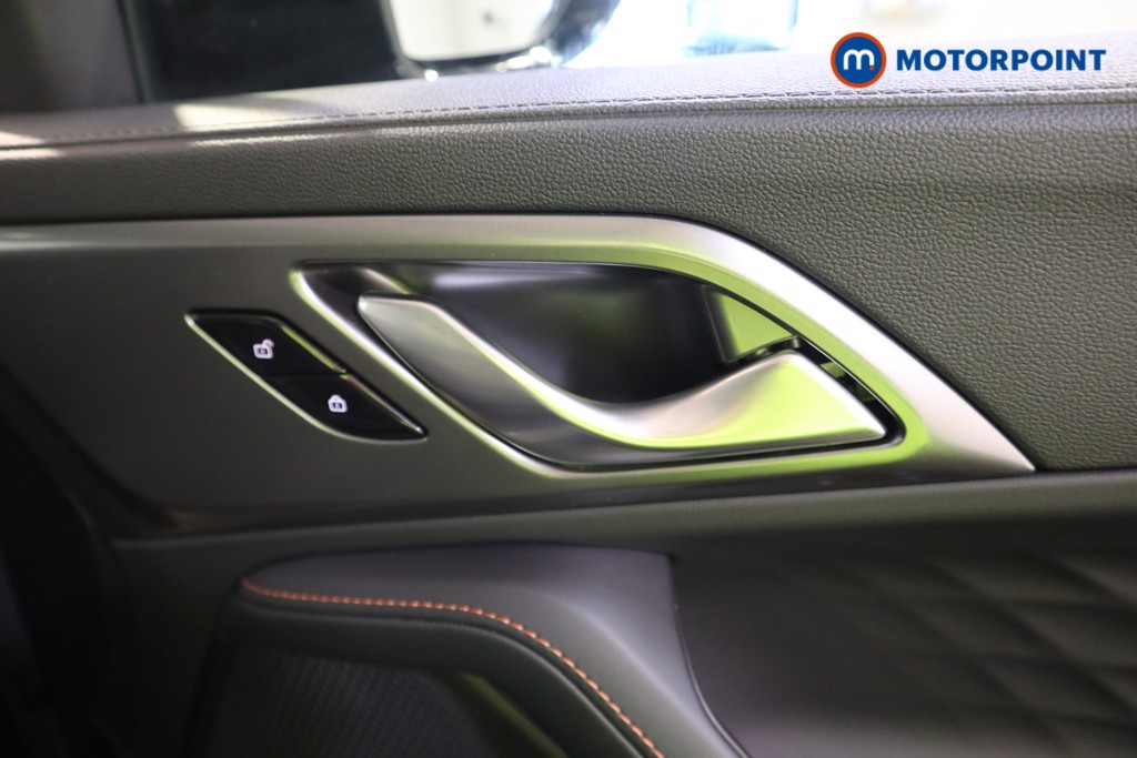 Mg Motor Uk HS Trophy Automatic Petrol Plug-In Hybrid SUV - Stock Number (1625765) - 15th supplementary image