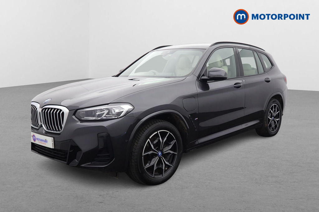 BMW X3 M Sport Automatic Petrol Plug-In Hybrid SUV - Stock Number (1625772) - Passenger side front corner