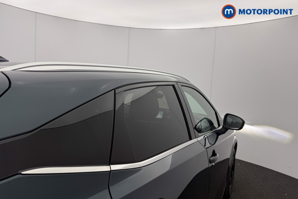 Nissan Qashqai N-Connecta Manual Petrol SUV - Stock Number (1625778) - 17th supplementary image