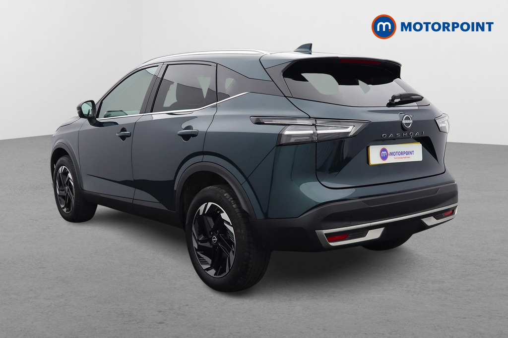 Nissan Qashqai N-Connecta Manual Petrol SUV - Stock Number (1625778) - Passenger side rear corner
