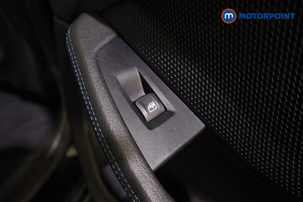 BMW 2 Series M Sport Manual Petrol Saloon - Stock Number (1625946) - 24th supplementary image