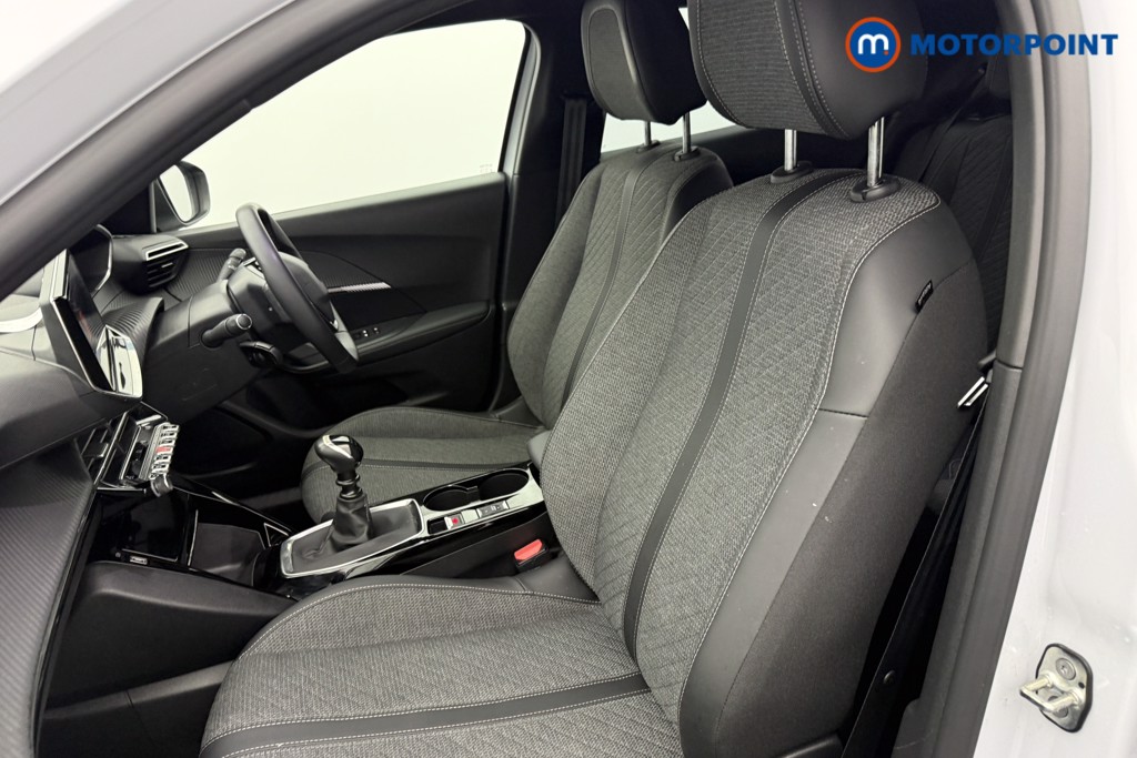 Peugeot 2008 Allure Manual Petrol SUV - Stock Number (1625966) - 9th supplementary image