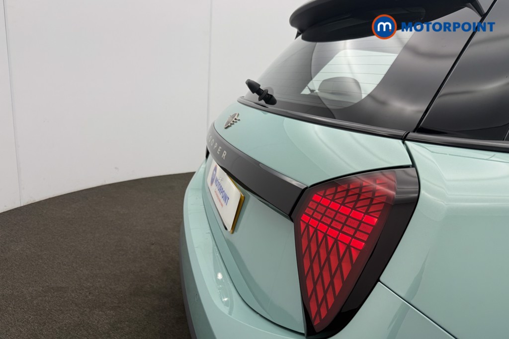 Mini Cooper C Exclusive Automatic Petrol Hatchback - Stock Number (1625994) - 23rd supplementary image