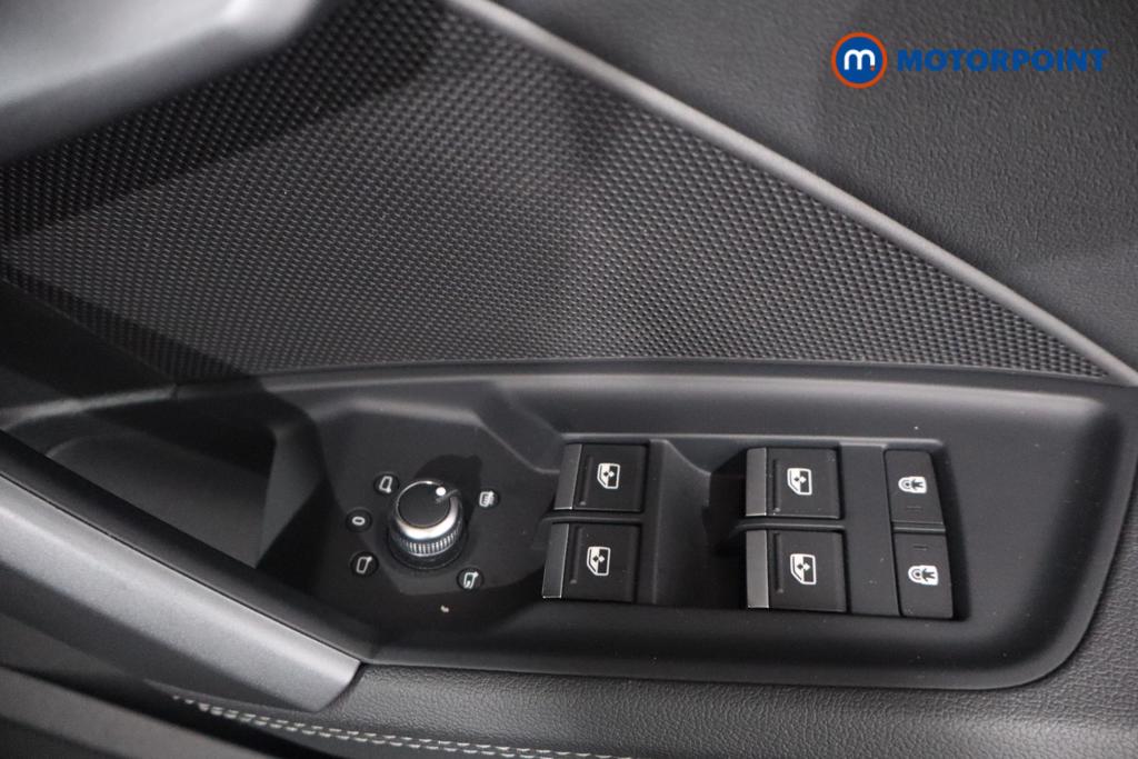 Audi A3 Black Edition Manual Petrol Hatchback - Stock Number (1626021) - 11th supplementary image