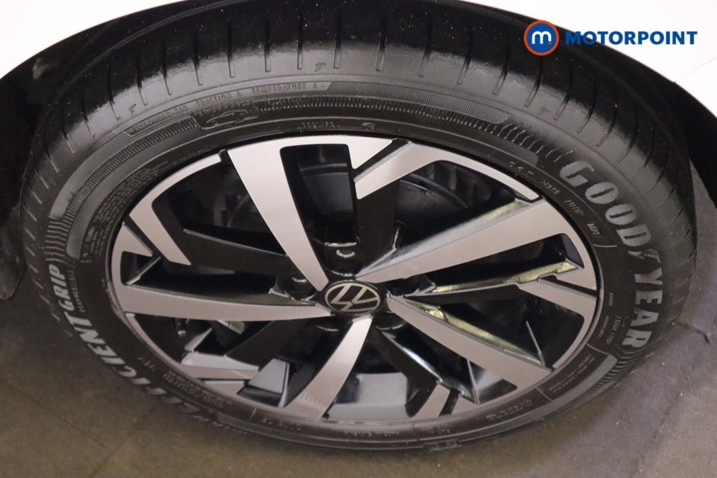 Volkswagen Polo Life Automatic Petrol Hatchback - Stock Number (1626041) - 9th supplementary image