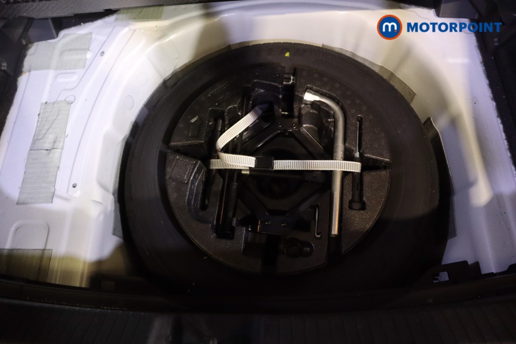 Volkswagen Polo Life Automatic Petrol Hatchback - Stock Number (1626041) - 28th supplementary image