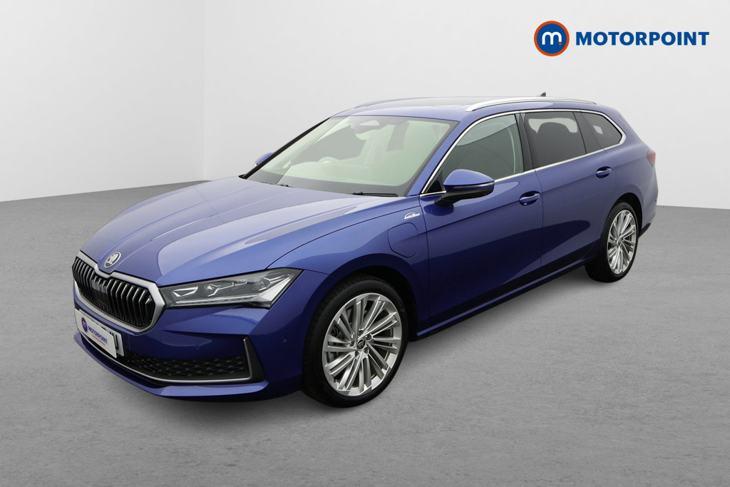 Skoda Superb Laurin -Plus Klement Automatic Petrol Plug-In Hybrid Estate - Stock Number (1626062) - Passenger side front corner
