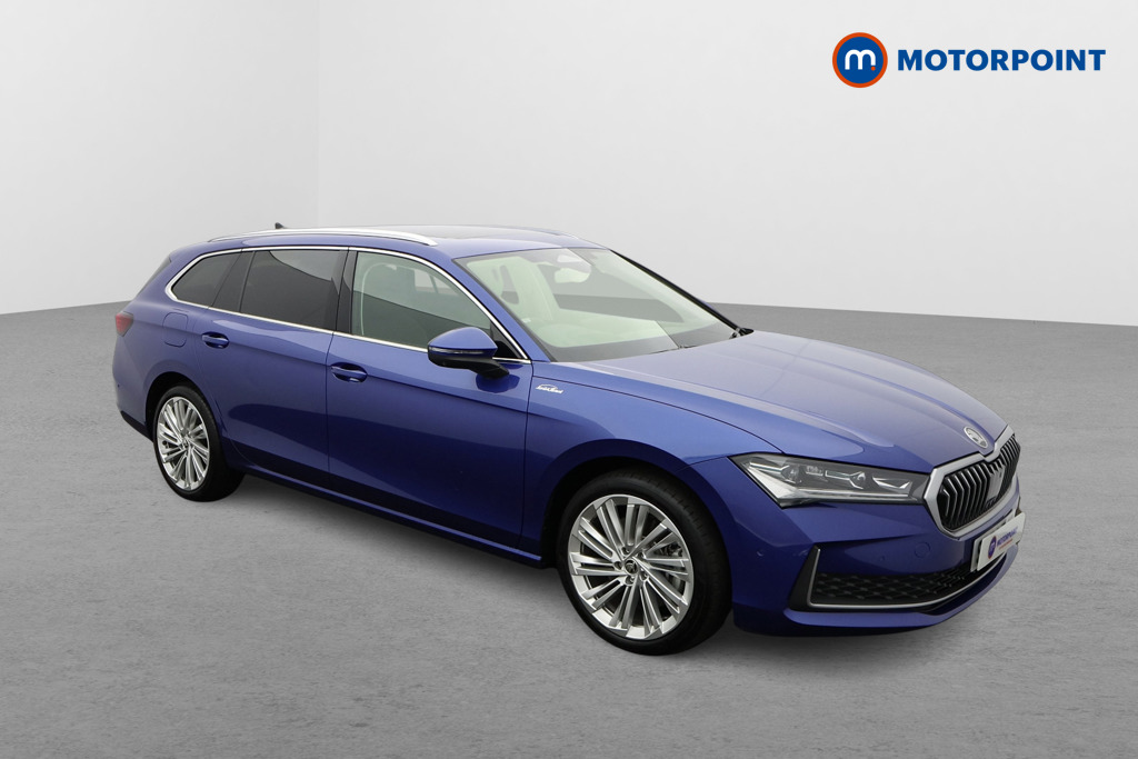 Skoda Superb Laurin -Plus Klement Automatic Petrol Plug-In Hybrid Estate - Stock Number (1626062) - Drivers side front corner