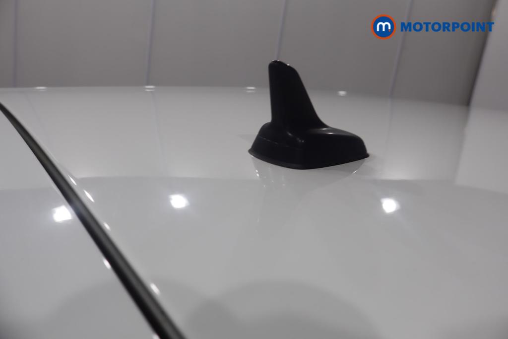 Volkswagen Golf R-Line Automatic Diesel Hatchback - Stock Number (1626088) - 4th supplementary image