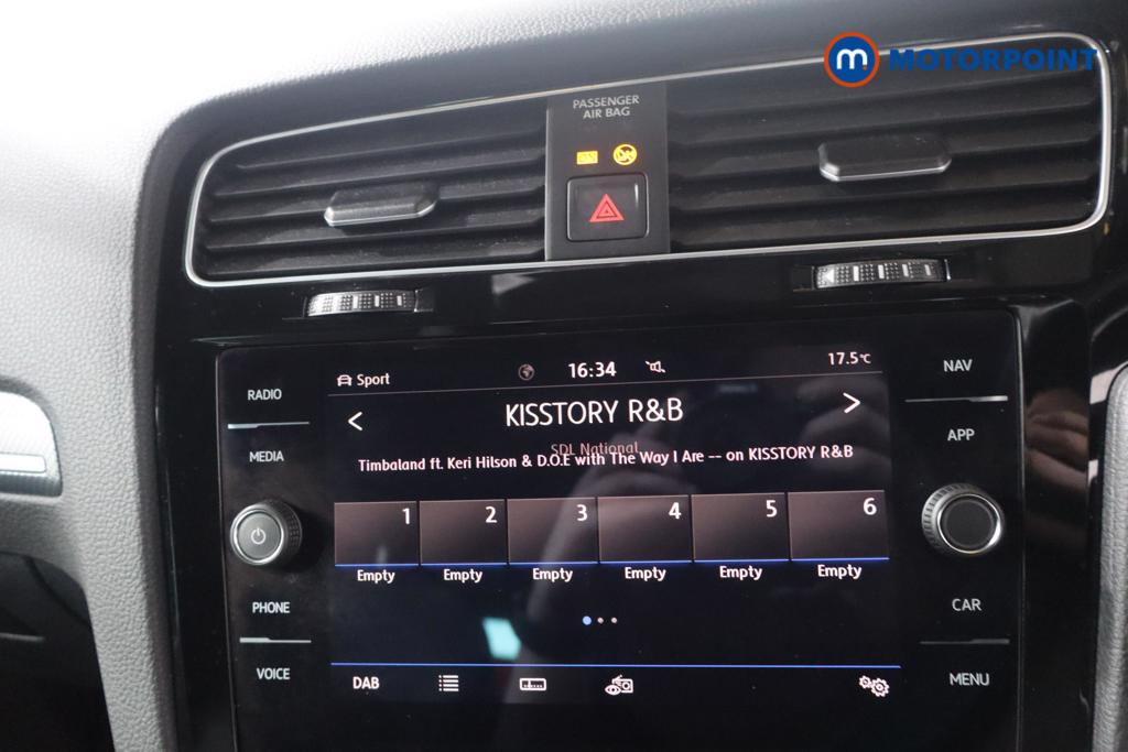 Volkswagen Golf R-Line Automatic Diesel Hatchback - Stock Number (1626088) - 17th supplementary image