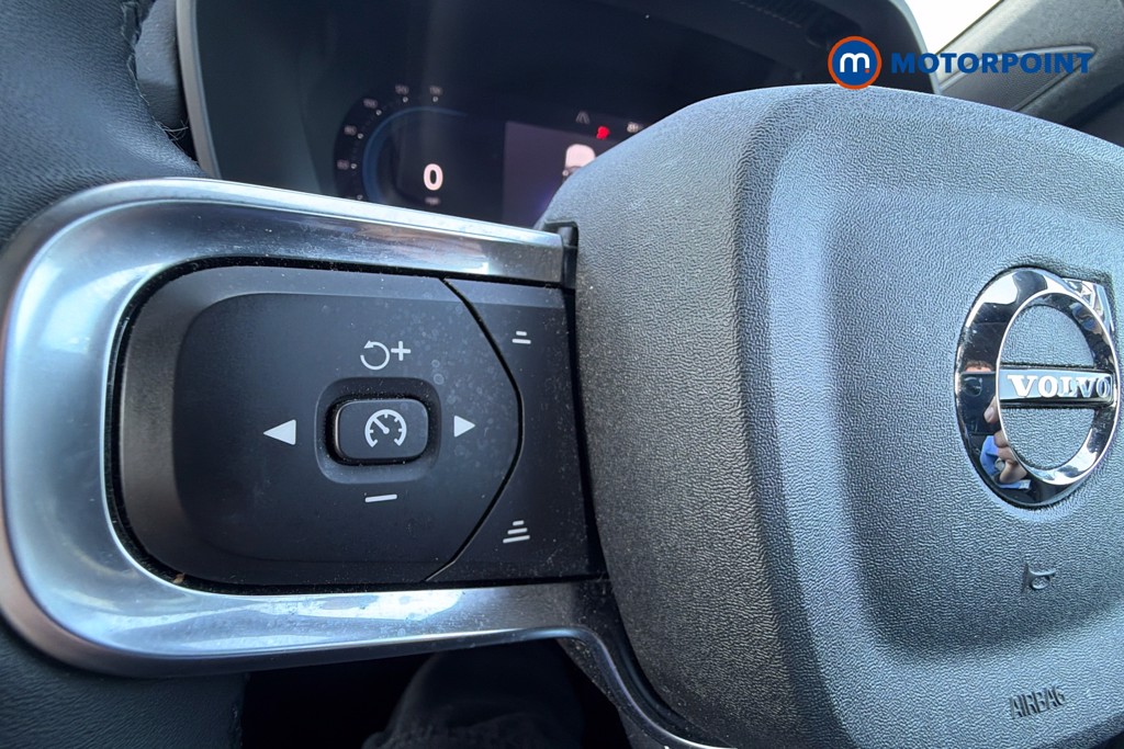 Volvo Xc40 Plus Automatic Petrol SUV - Stock Number (1626091) - 3rd supplementary image