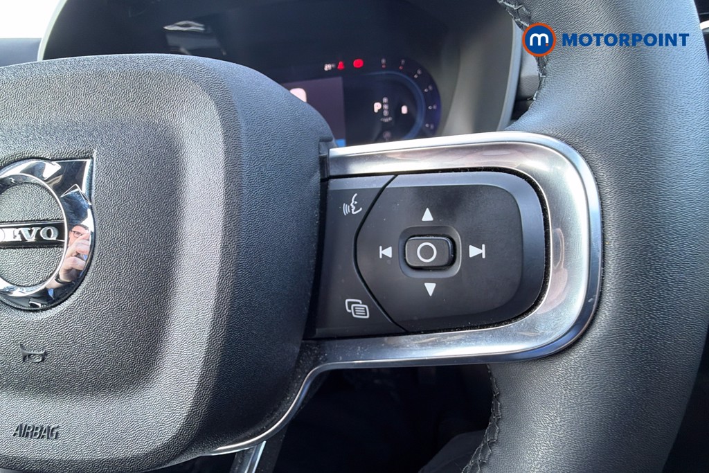 Volvo Xc40 Plus Automatic Petrol SUV - Stock Number (1626091) - 4th supplementary image