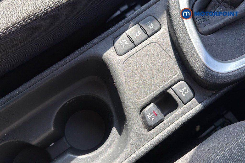 Toyota Yaris Cross Icon Automatic Petrol-Electric Hybrid Estate - Stock Number (1626130) - 16th supplementary image