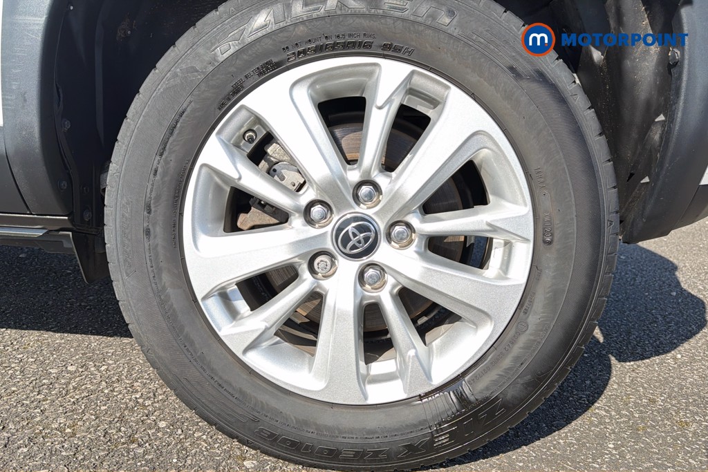 Toyota Yaris Cross Icon Automatic Petrol-Electric Hybrid Estate - Stock Number (1626130) - 48th supplementary image