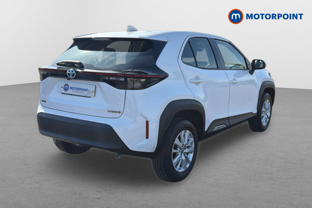 Toyota Yaris Cross Icon Automatic Petrol-Electric Hybrid Estate - Stock Number (1626130) - Drivers side rear corner