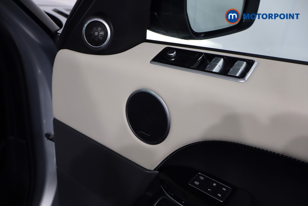 Land Rover Range Rover Sport Hse Silver Automatic Petrol Plug-In Hybrid SUV - Stock Number (1626200) - 30th supplementary image