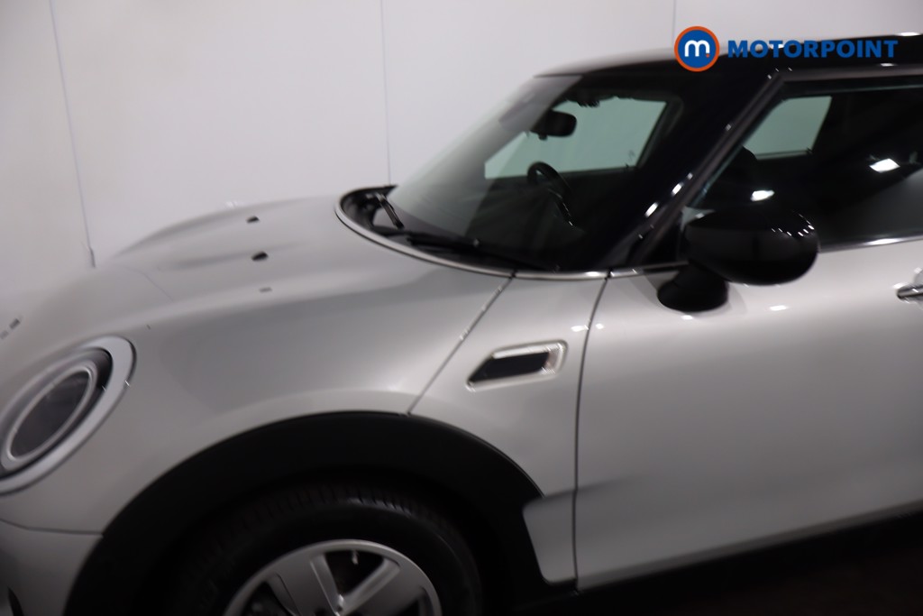 Mini Clubman Cooper Classic Automatic Petrol Estate - Stock Number (1626328) - 27th supplementary image