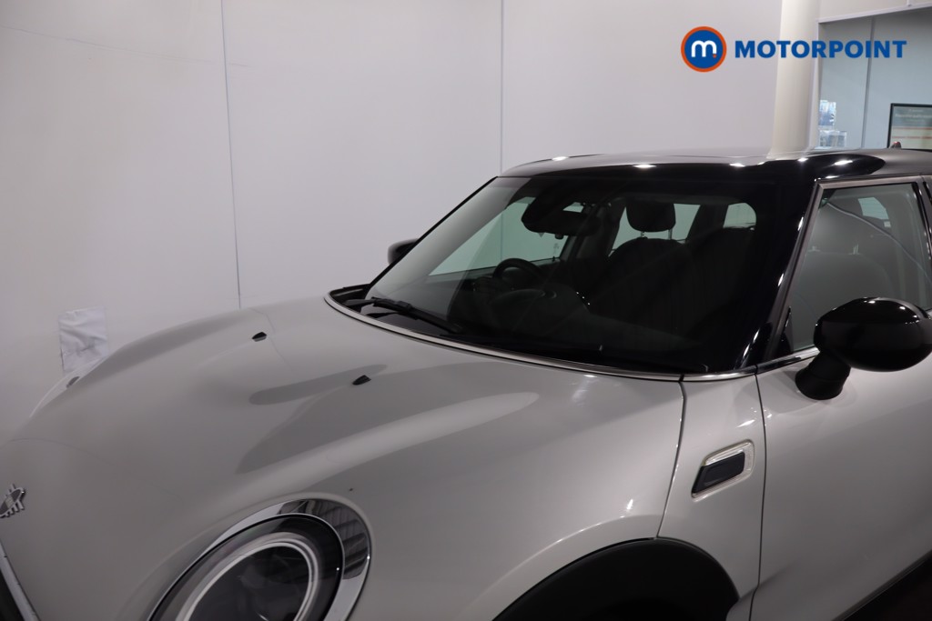 Mini Clubman Cooper Classic Automatic Petrol Estate - Stock Number (1626328) - 28th supplementary image