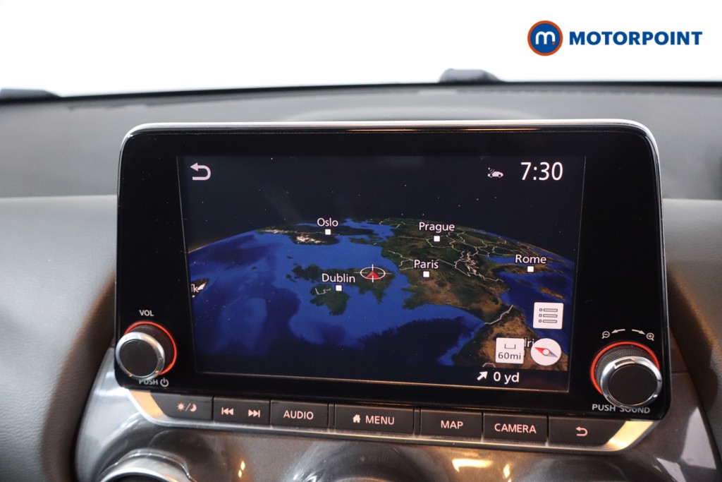 Nissan Juke N-Connecta Manual Petrol SUV - Stock Number (1626391) - 2nd supplementary image