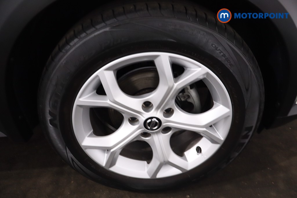Nissan Juke N-Connecta Manual Petrol SUV - Stock Number (1626391) - 10th supplementary image